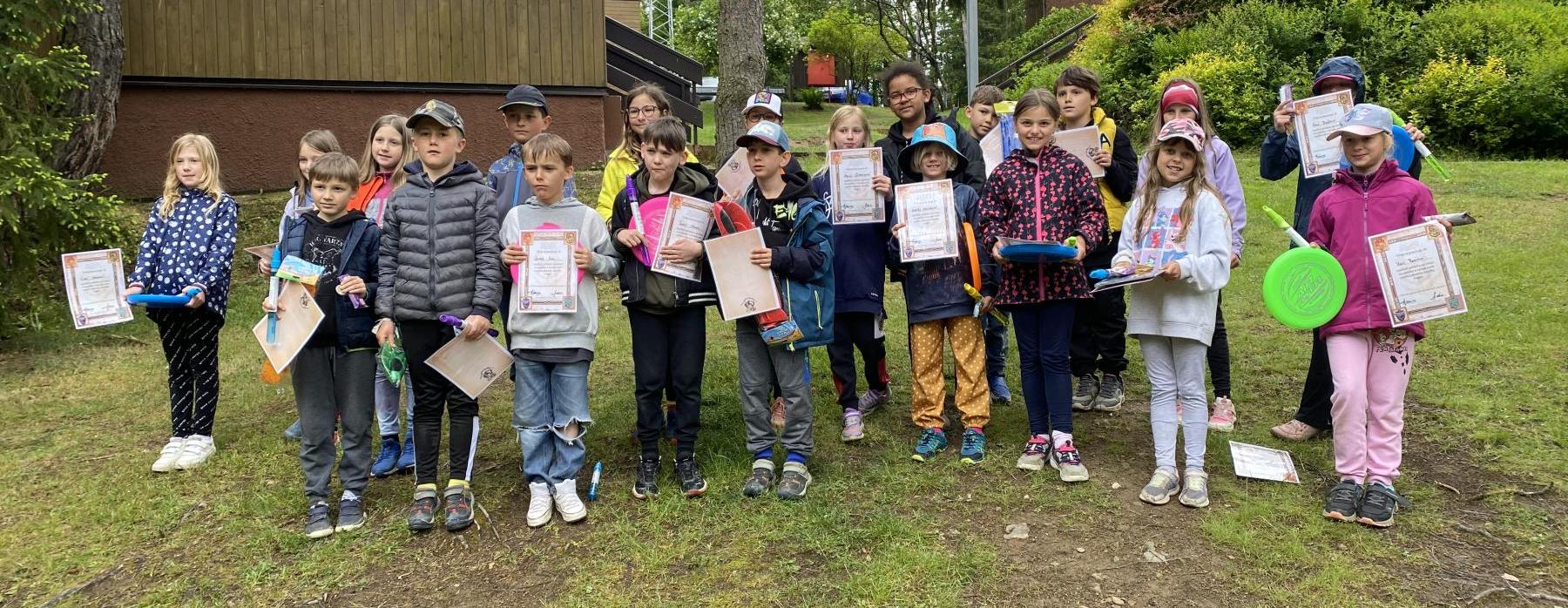 Kouzelnická škola v přírodě (3.B)
