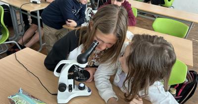 Přihlašování prodlouženo: máme volná místa v kroužcích pro aktuální školní rok