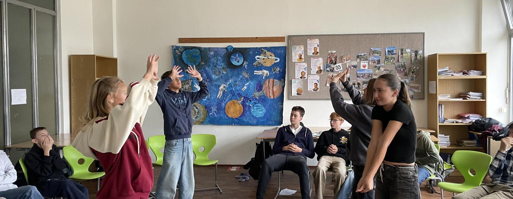 Zářijový třídní blok