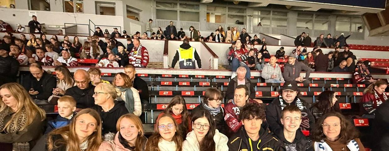 Žáci 9.C na hokejovém utkání