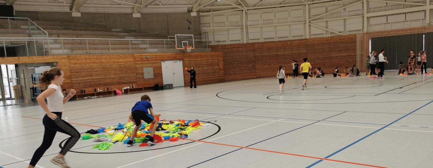 Běhací hra: Slož tajný kód!