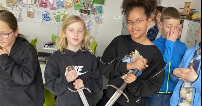 Návštěva šermíře (4.B)