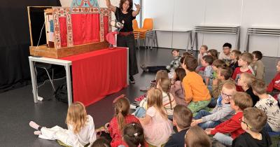 Loutkohraní v naší družině